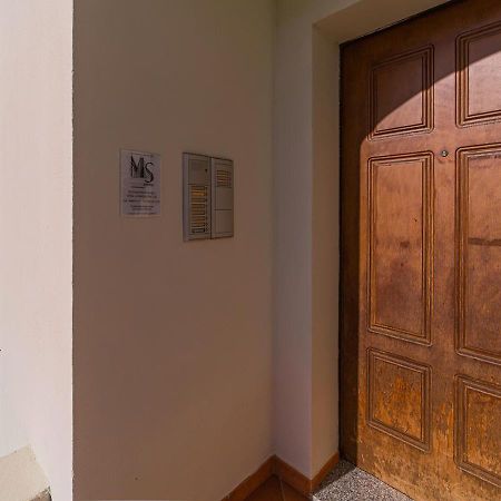Murphy Holiday Home - Le Residenze Di Padule 02 Ла Мадалена Екстериор снимка