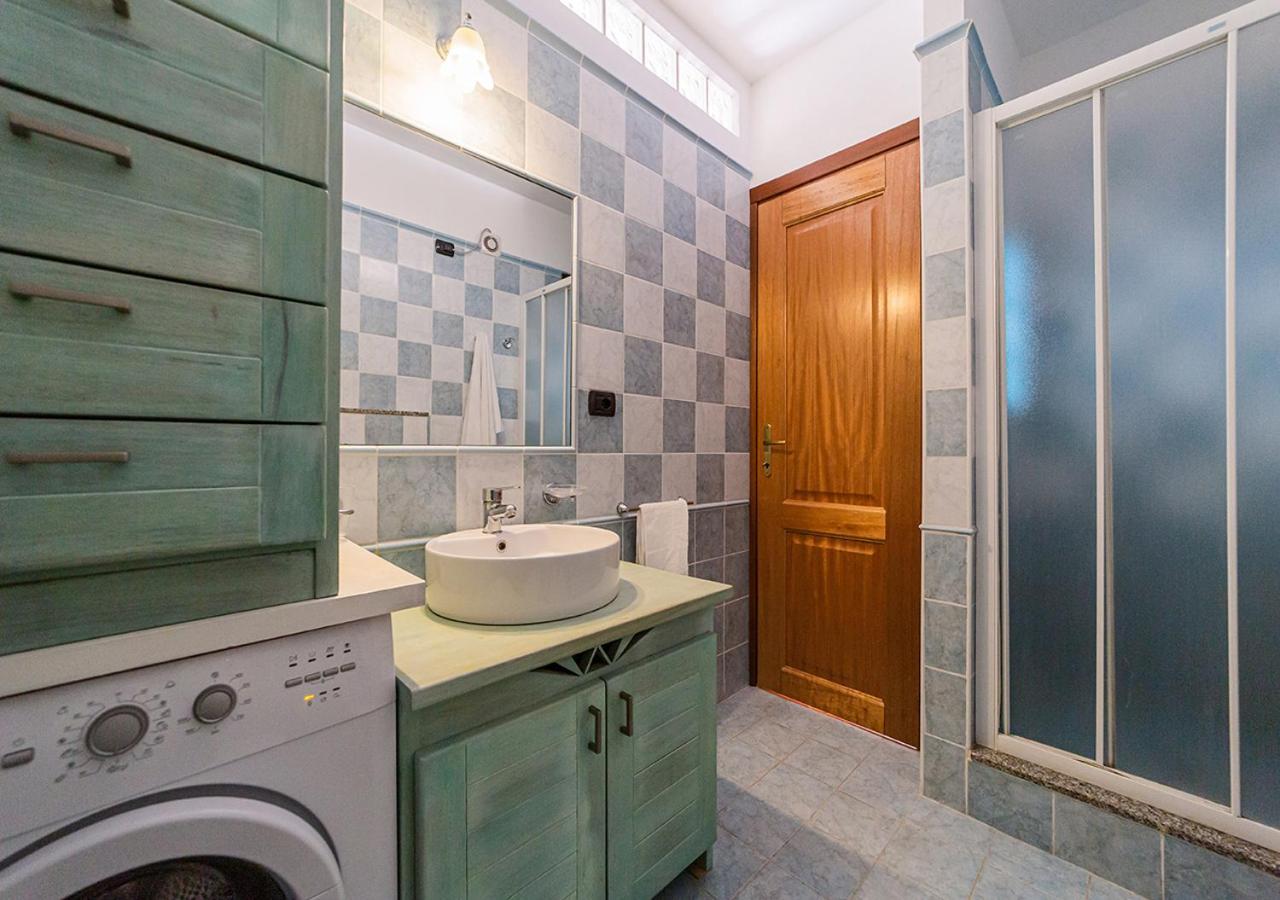 Murphy Holiday Home - Le Residenze Di Padule 02 Ла Мадалена Екстериор снимка